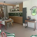 Villa Au Refuge De La Colline 4 Etoiles Avec Vue Magnifique Sur La Vallee, Proche De Mers Les Bains *