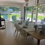 Villa Au Refuge De La Colline 4 Etoiles Avec Vue Magnifique Sur La Vallee, Proche De Mers Les Bains Longroy